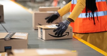 Amazon warhouse employees